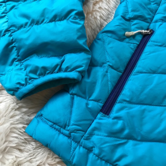 Patagonia W’s Down Sweater Jacket - Picture 4 of 8